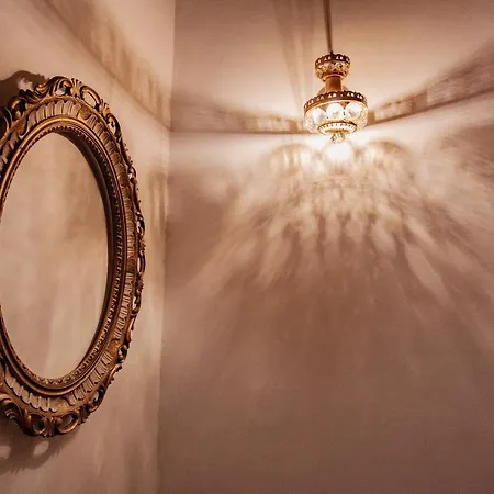 Basilica -quiet, Privat, Balcony, The Area Apartament *