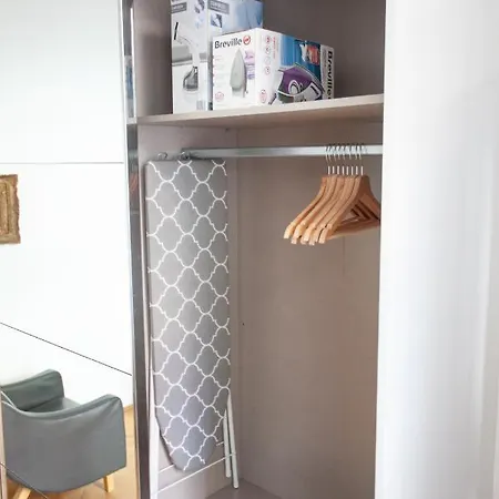 Basilica -quiet, Privat, Balcony, The Area