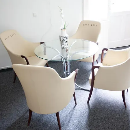 Apartamento Basilica -quiet, Privat, Balcony, The Area
